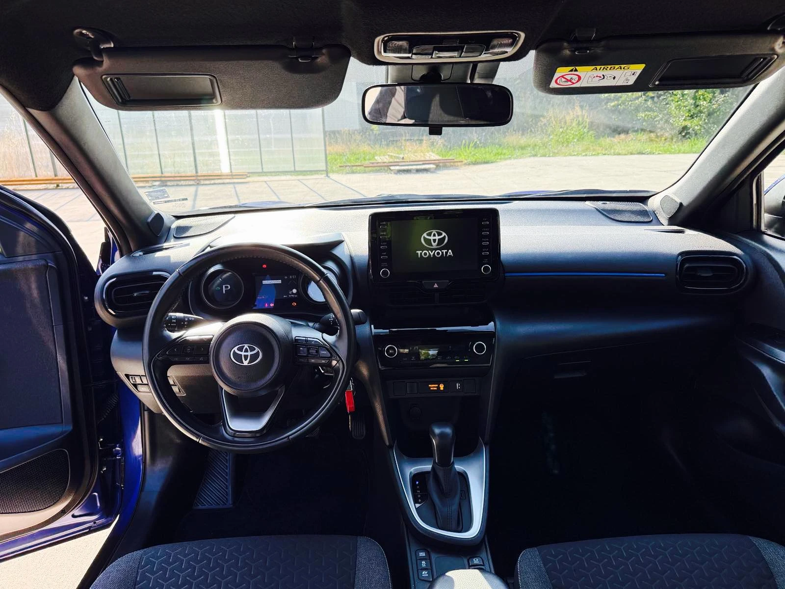 Toyota Yaris Cross  - изображение 10