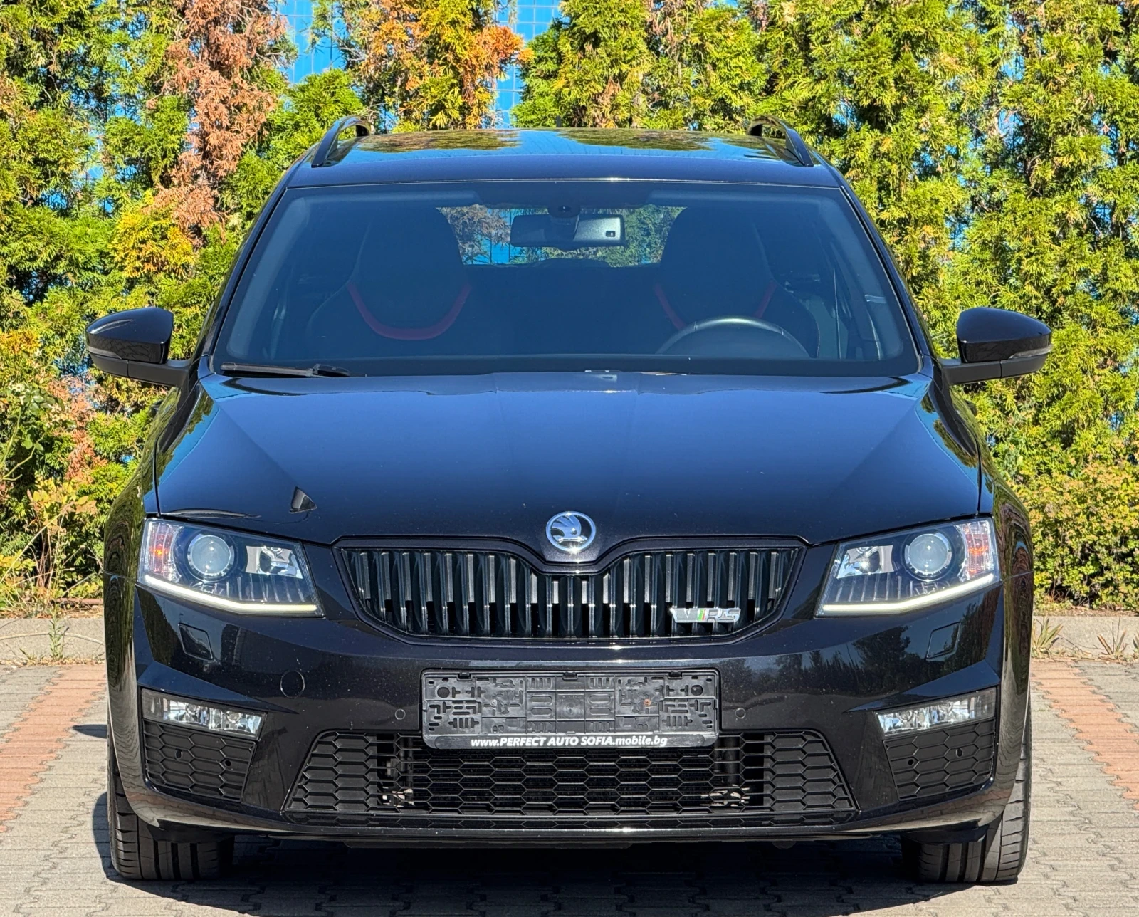 Skoda Octavia 2.0TDI/V//RS-DSG-4X4-КОЖА-ПОДГРЕВ-РЕКАРО-УНИКАЛНА! - изображение 7