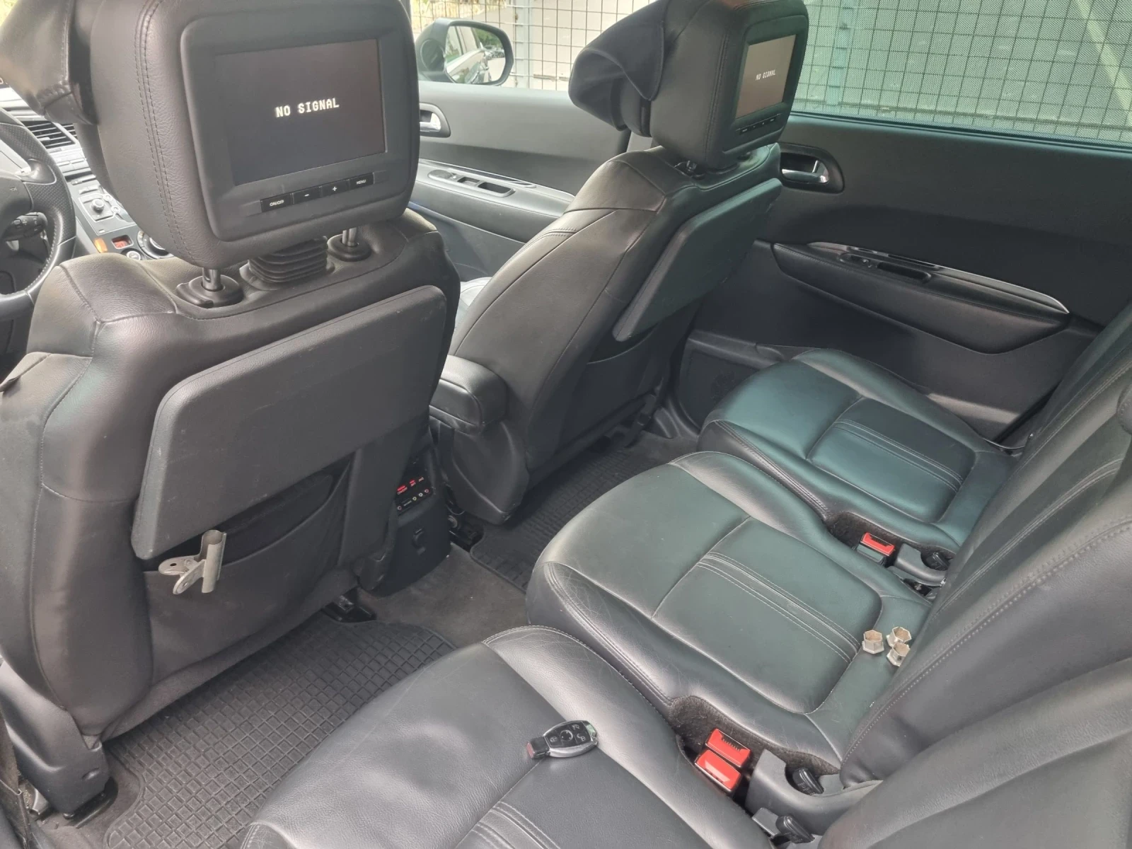 Peugeot 5008 2.0 HDI  - изображение 9