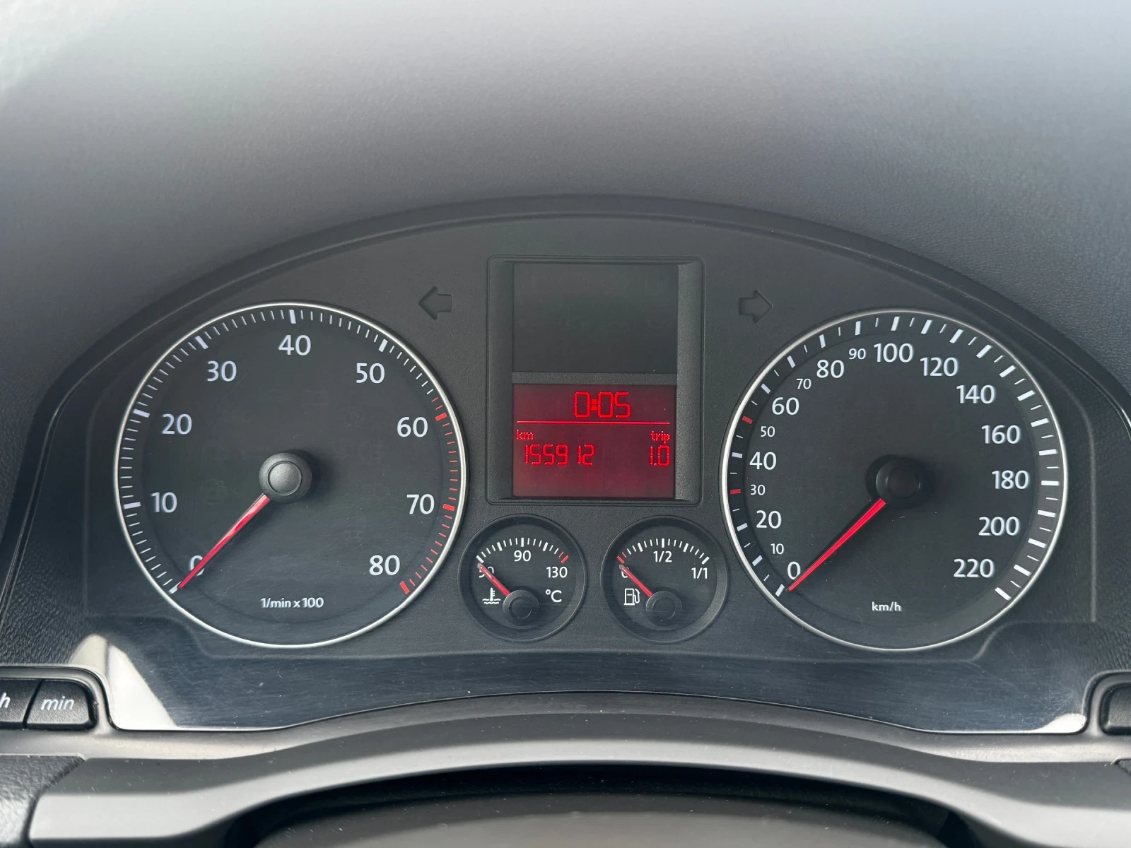 VW Golf 1, 4 бензин 155000км  - изображение 10