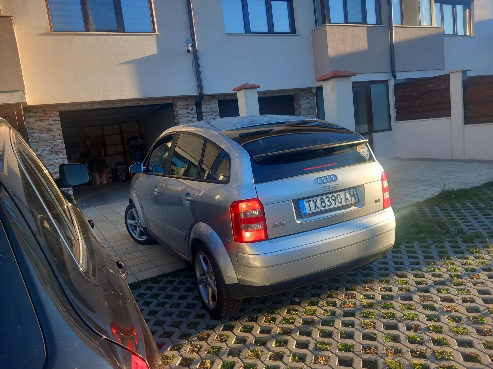 Audi A2  - изображение 2