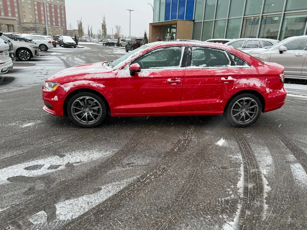 Audi A3 * 2.0T * CARFAX *    | Mobile.bg   2