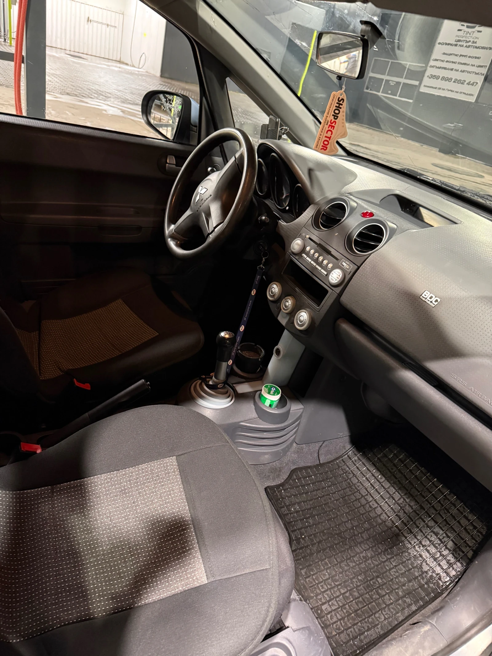 Mitsubishi Colt  - изображение 5