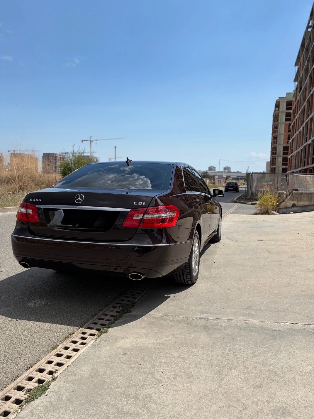 Mercedes-Benz E 350 Distronic Night Vision, снимка 6 - Автомобили и джипове - 53191677