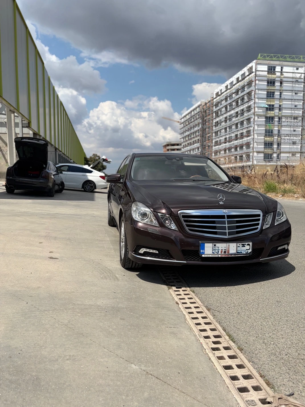 Mercedes-Benz E 350 Distronic Night Vision, снимка 2 - Автомобили и джипове - 53191677
