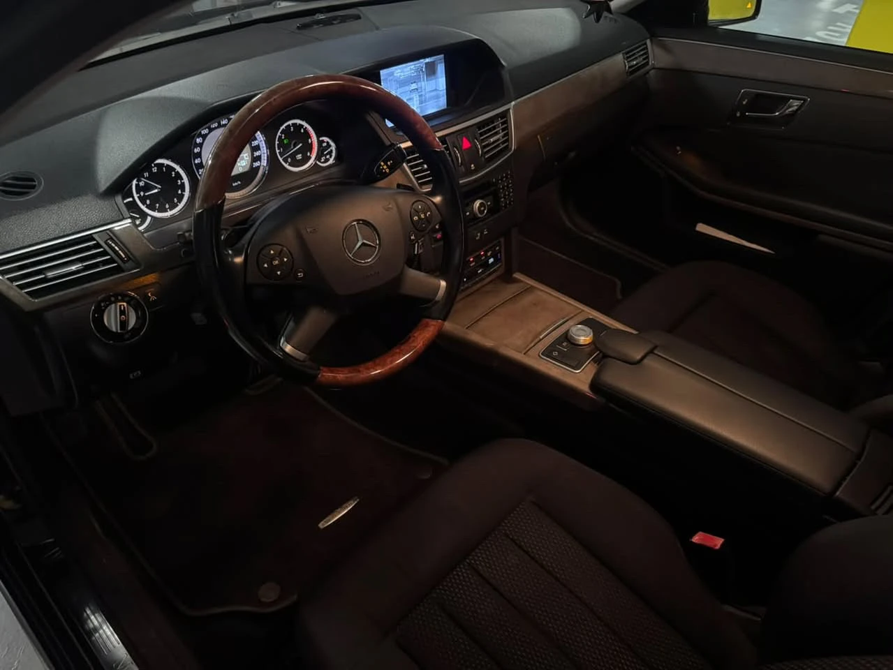 Mercedes-Benz E 350 Distronic Night Vision, снимка 7 - Автомобили и джипове - 53191677