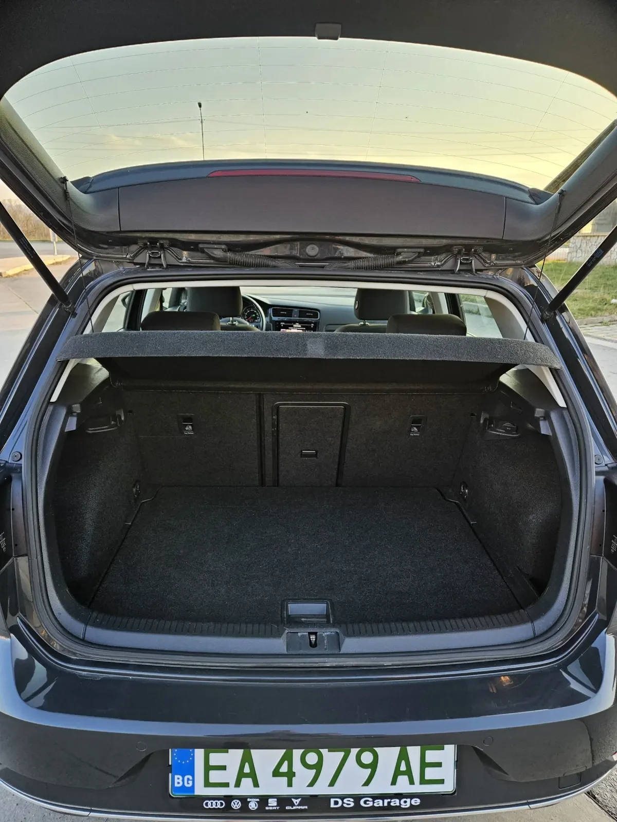 VW Golf WV Golf E-GOLF 2020год.36kw-58000km-като нов!!!, снимка 12 - Автомобили и джипове - 53850566