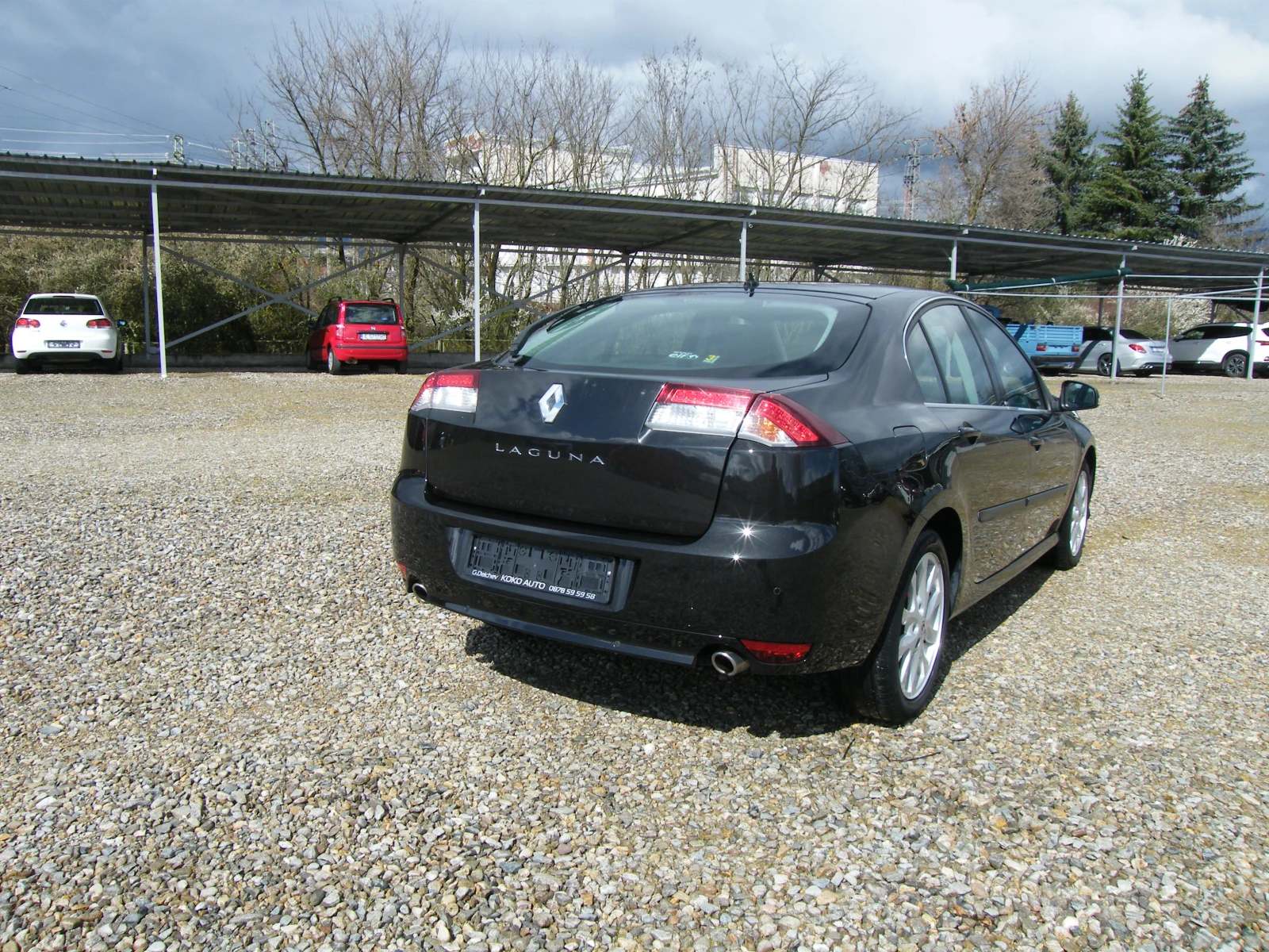 Renault Laguna 2.0 TDI 150кс NAVI АВТОМАТ4CONTROL, снимка 4 - Автомобили и джипове - 53998378