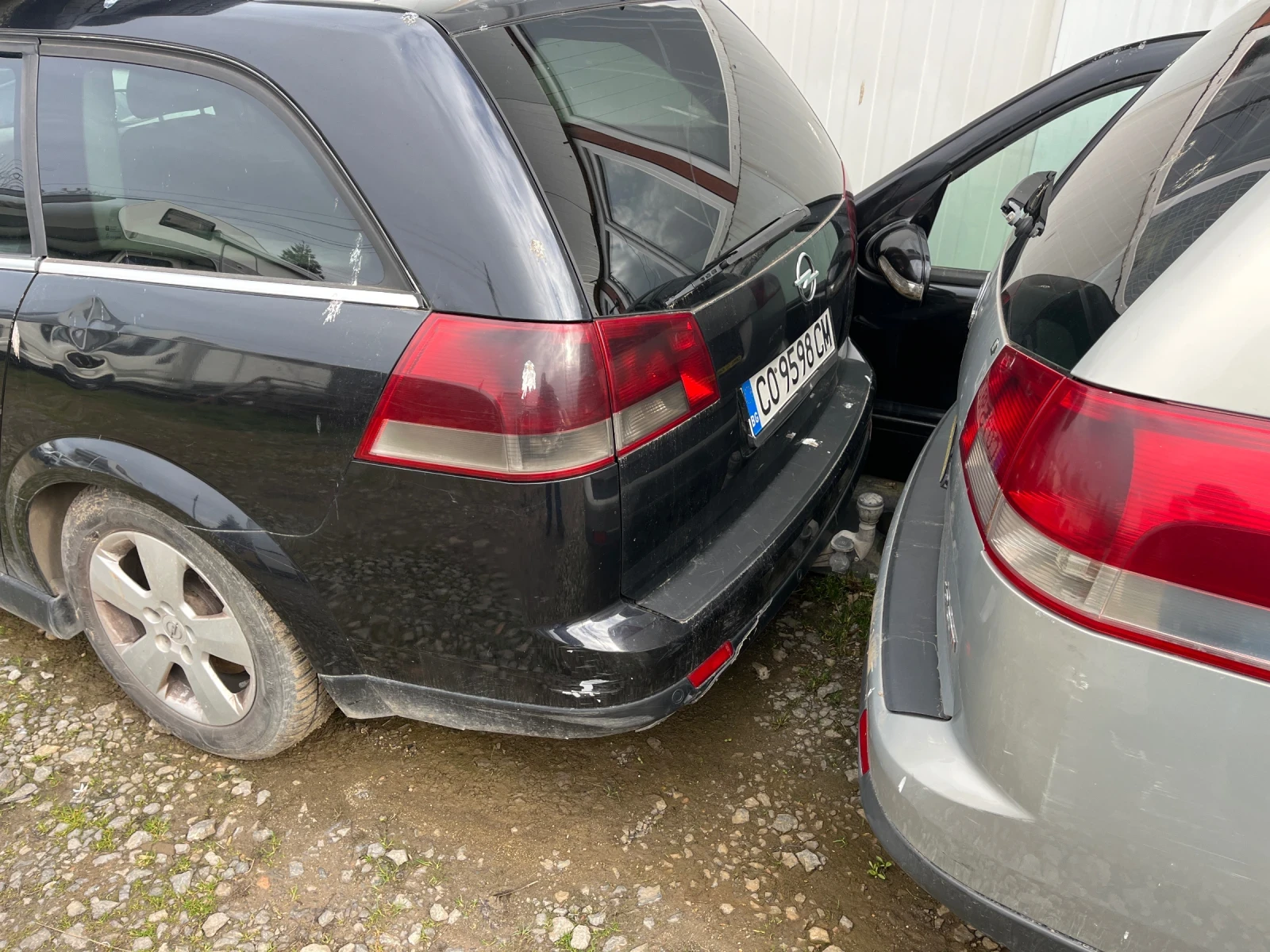 Opel Vectra 1.9, снимка 4 - Автомобили и джипове - 54042895