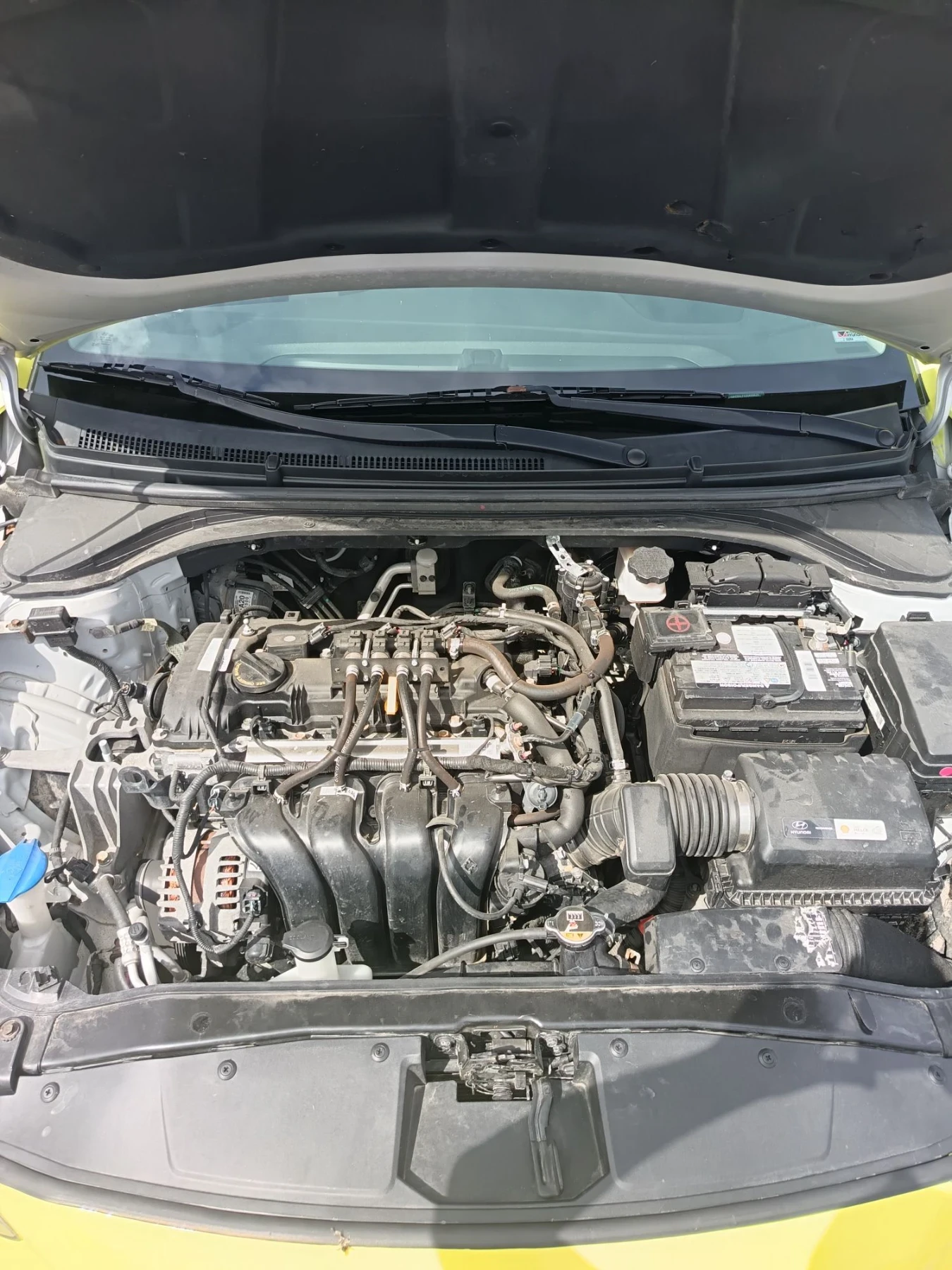 Hyundai Elantra, снимка 9 - Автомобили и джипове - 55617735