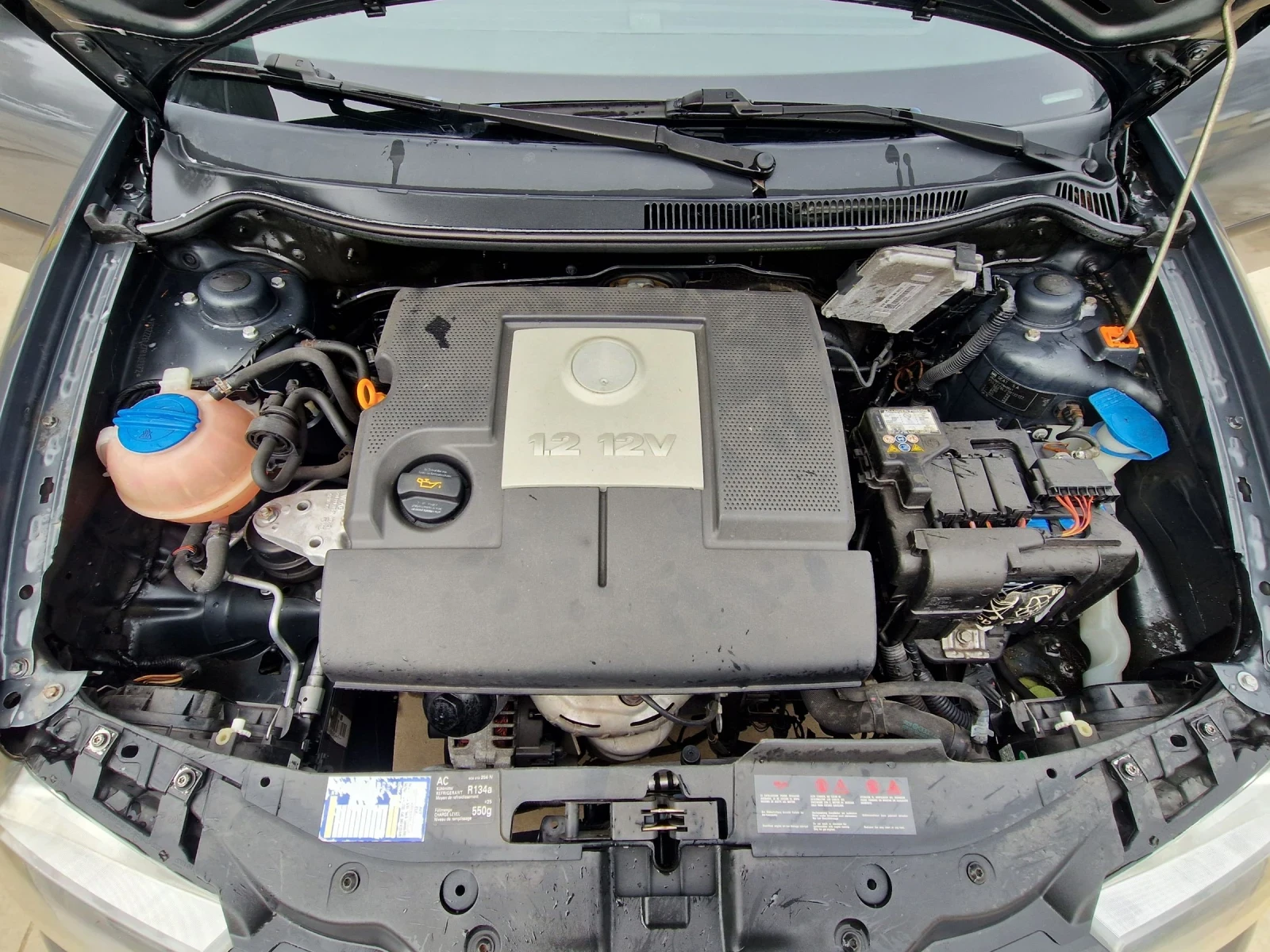 Seat Ibiza 1.2i 70к.с., снимка 13 - Автомобили и джипове - 54142978