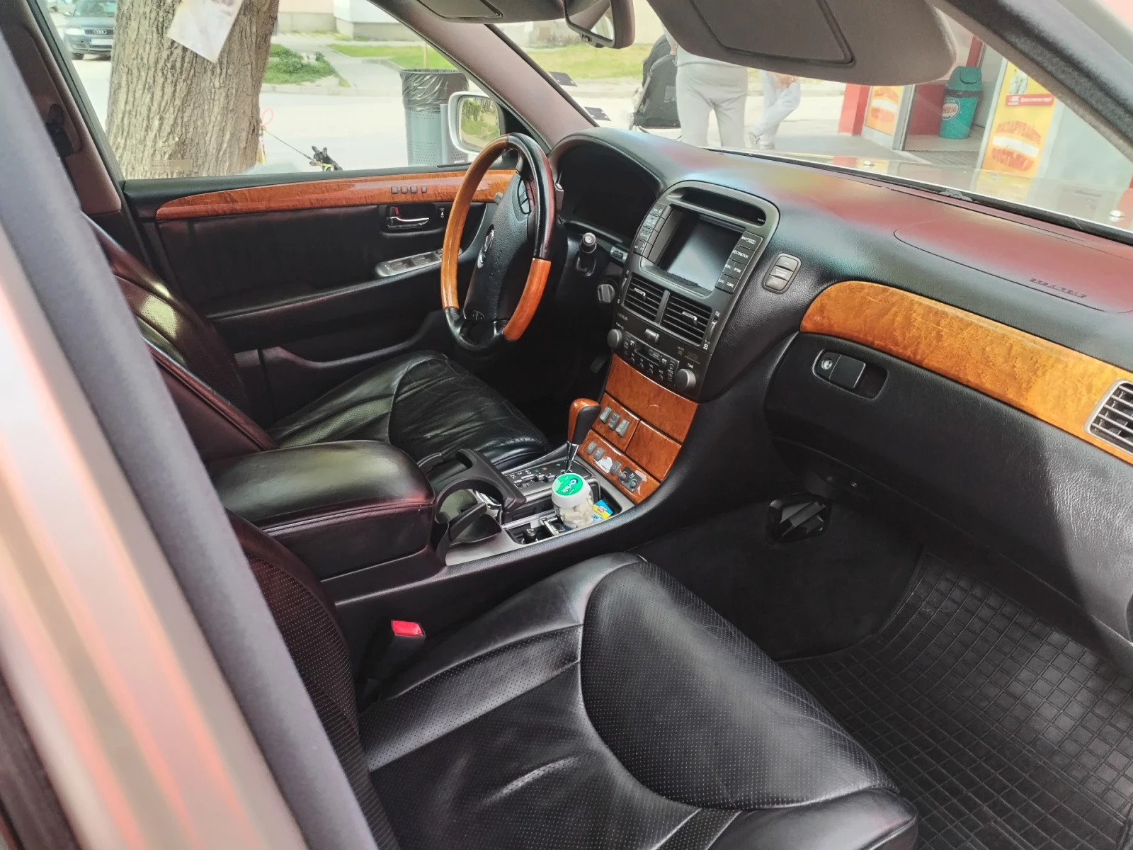 Lexus LS 430 Лимузина, снимка 11 - Автомобили и джипове - 54212734