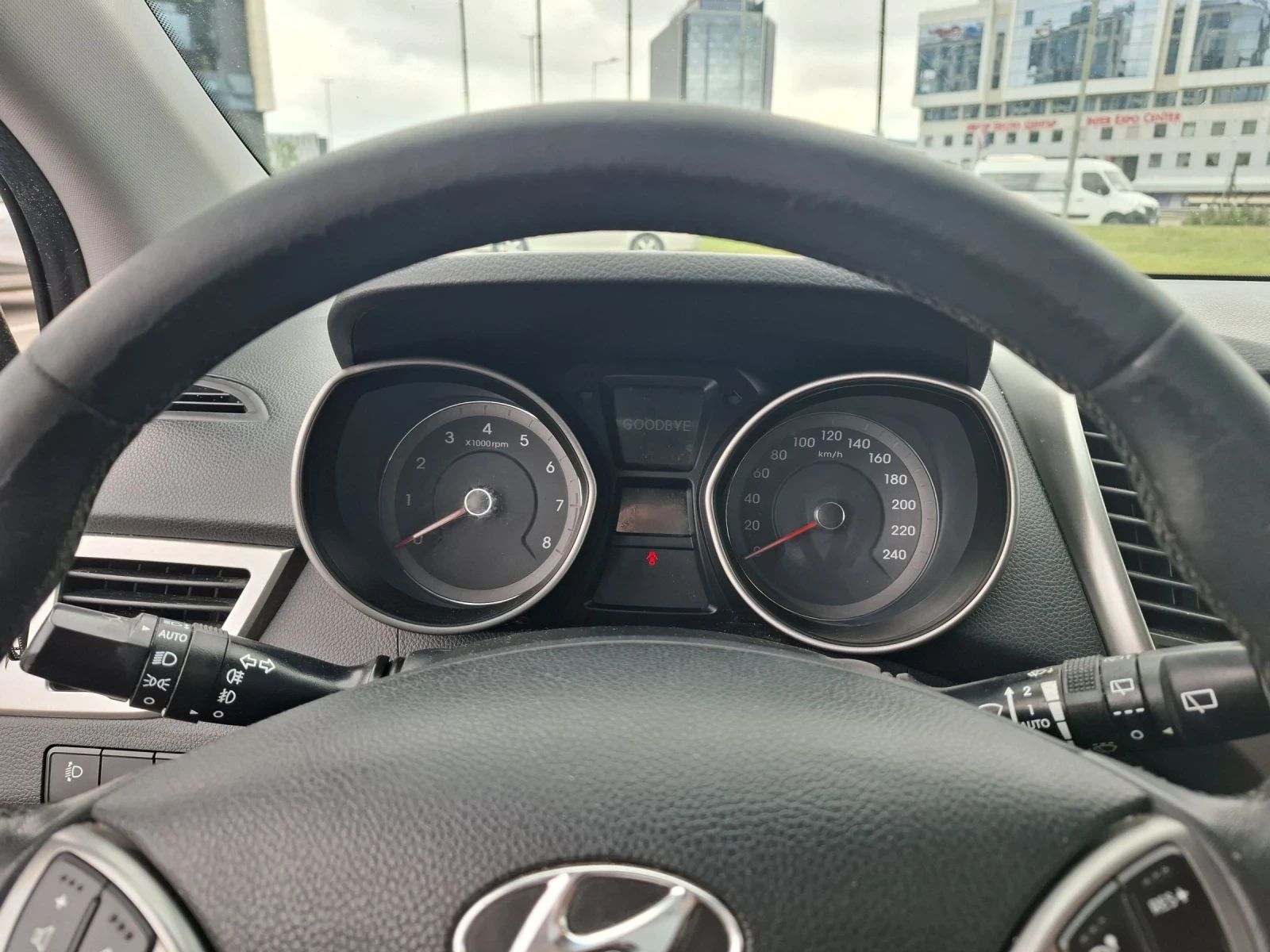 Hyundai I30 1.6, снимка 9 - Автомобили и джипове - 54590552