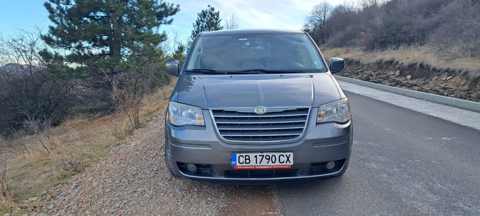 Chrysler Gr.voyager, снимка 5 - Автомобили и джипове - 54621035