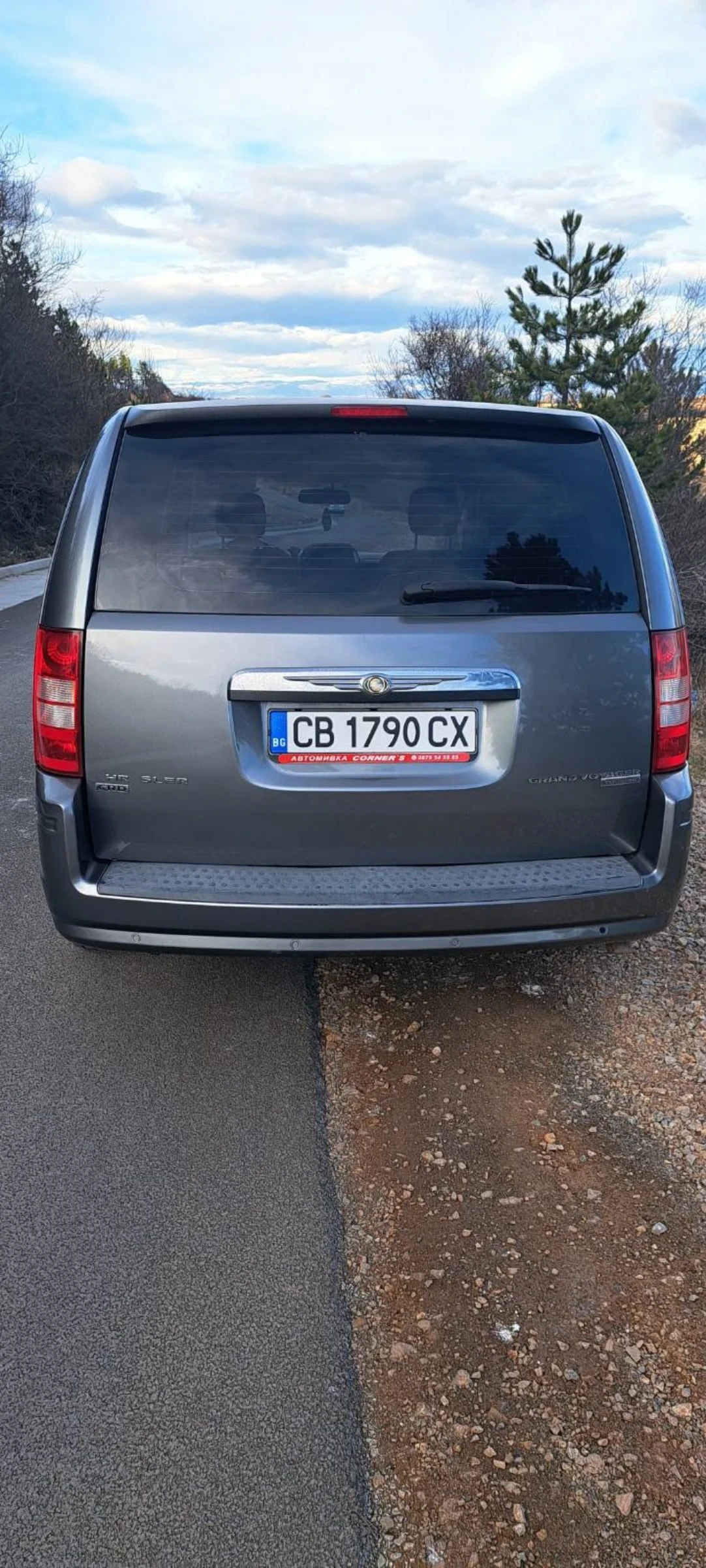 Chrysler Gr.voyager, снимка 2 - Автомобили и джипове - 54621035