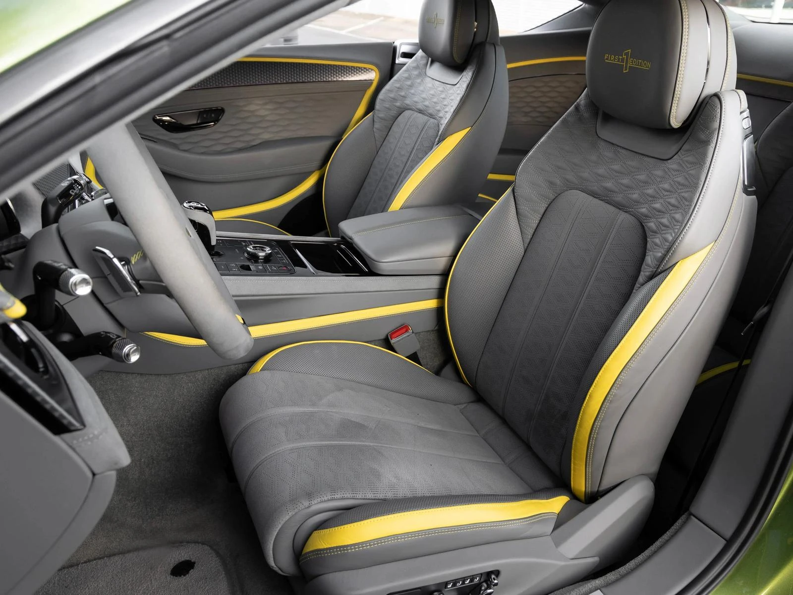 Bentley Continental gt SPEED* FIRST EDITION* NAIM* DISTR* KEYLESS* 360 CA, снимка 9 - Автомобили и джипове - 54735239