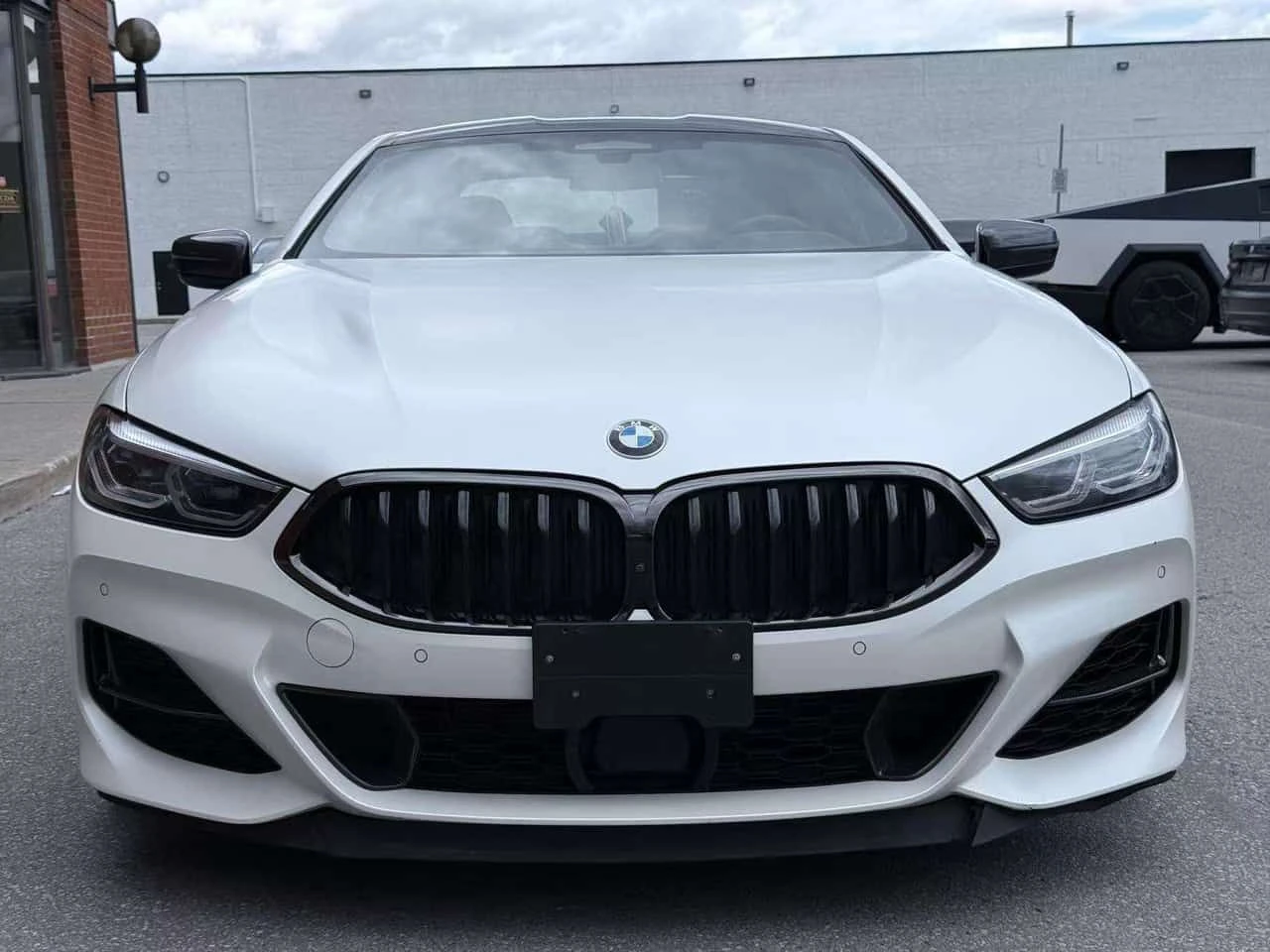 BMW 850 * CARFAX * ЦЕНА ДО БГ, снимка 3 - Автомобили и джипове - 54743074