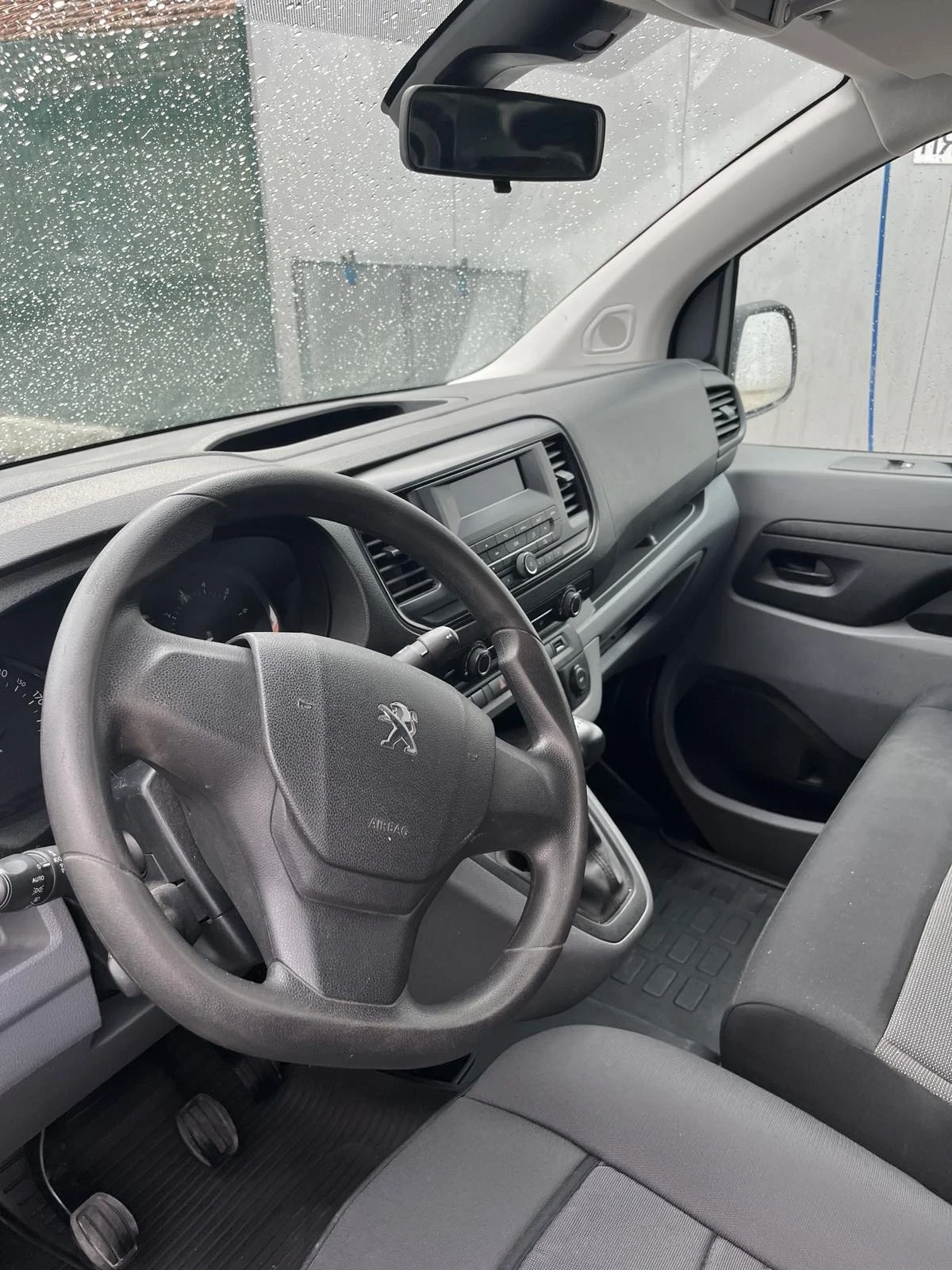Peugeot Expert 2.0HDI, снимка 14 - Автомобили и джипове - 54898012