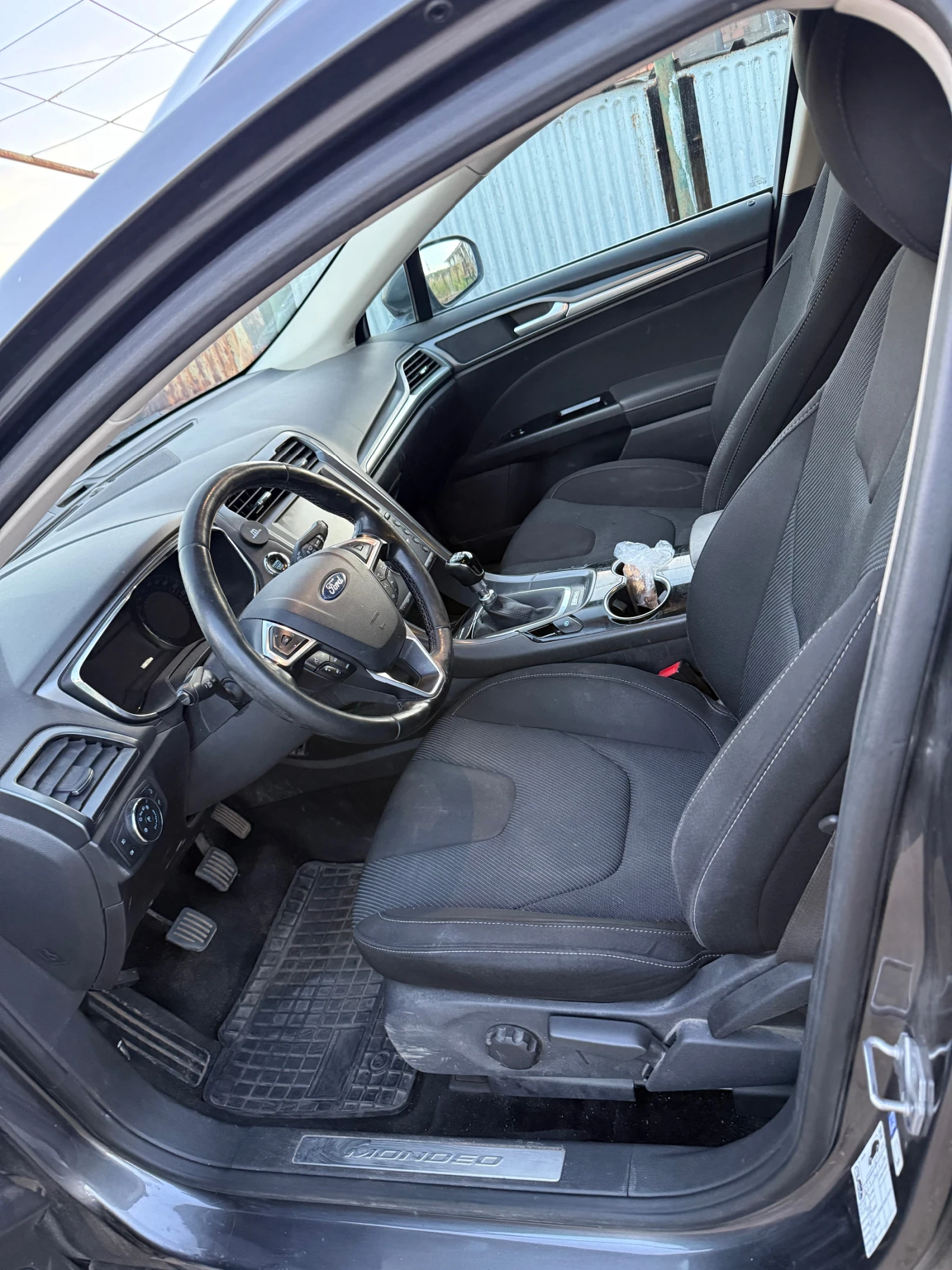 Ford Mondeo 2.0 HDI 150hp, снимка 4 - Автомобили и джипове - 54914245