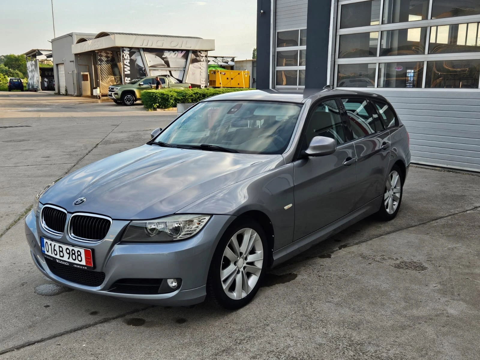 BMW 318 D, снимка 2 - Автомобили и джипове - 55057261