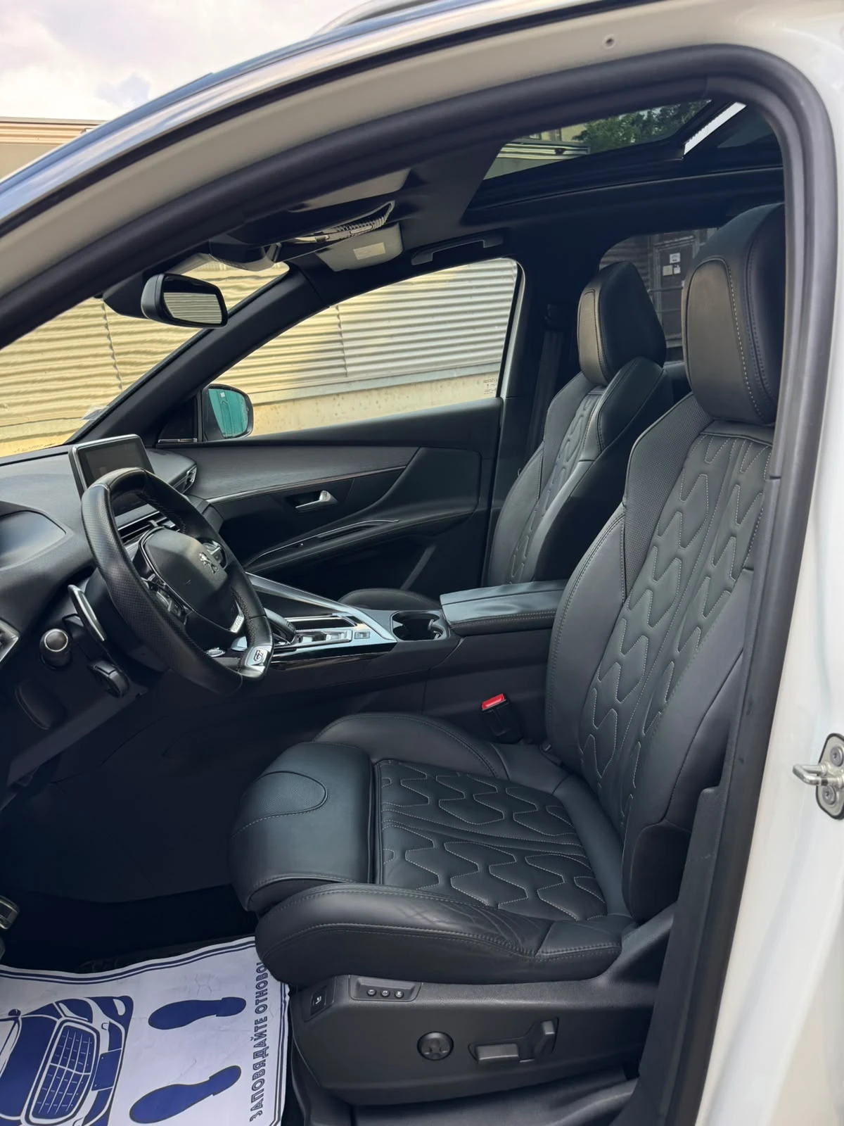 Peugeot 3008 2.0HDI GT LINE :: МАСАЖ :: ПАНОРАМА, снимка 7 - Автомобили и джипове - 55130593
