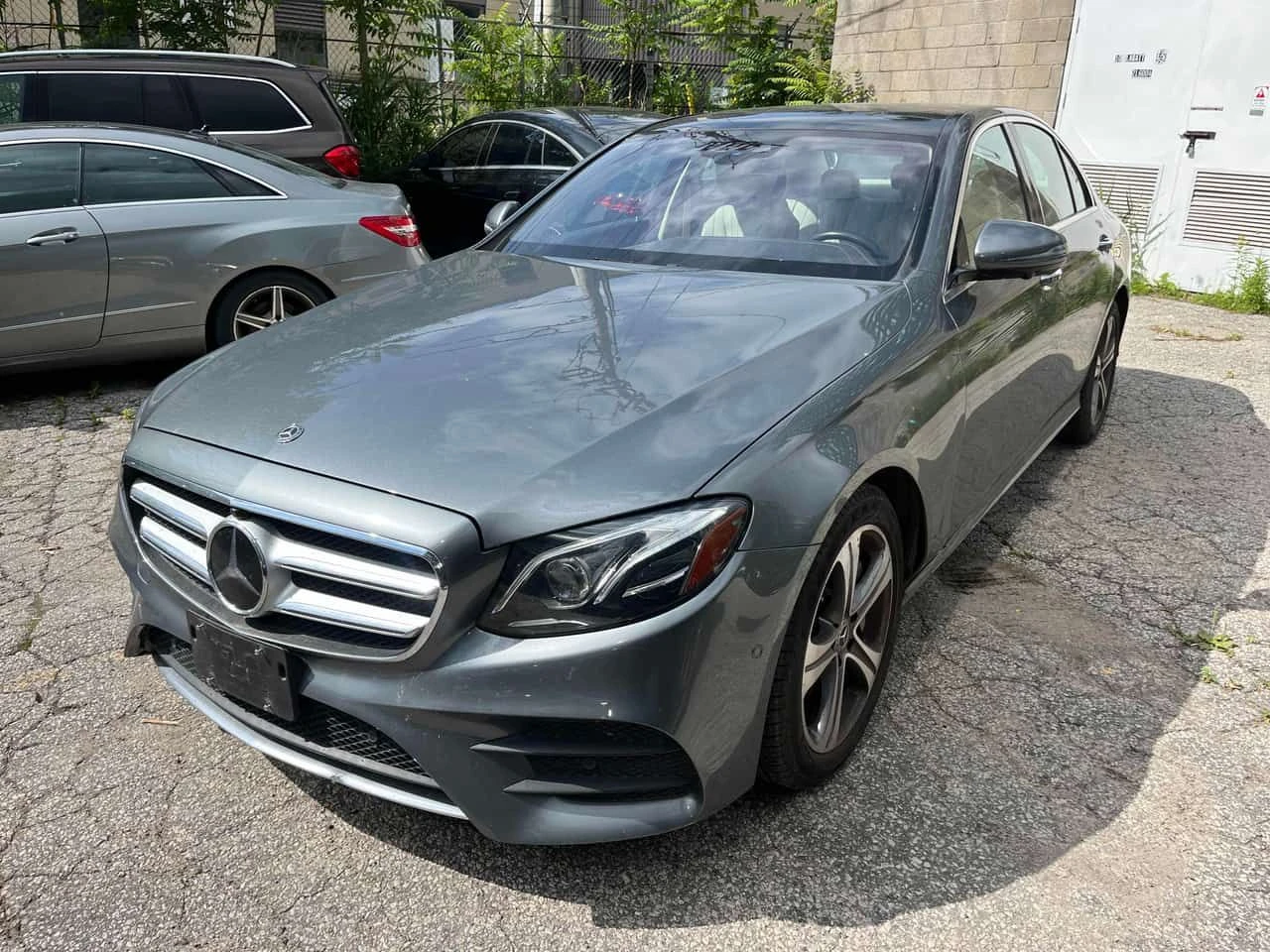 Mercedes-Benz E 400 | BURMESTER | HUD | DISTRONIC | 