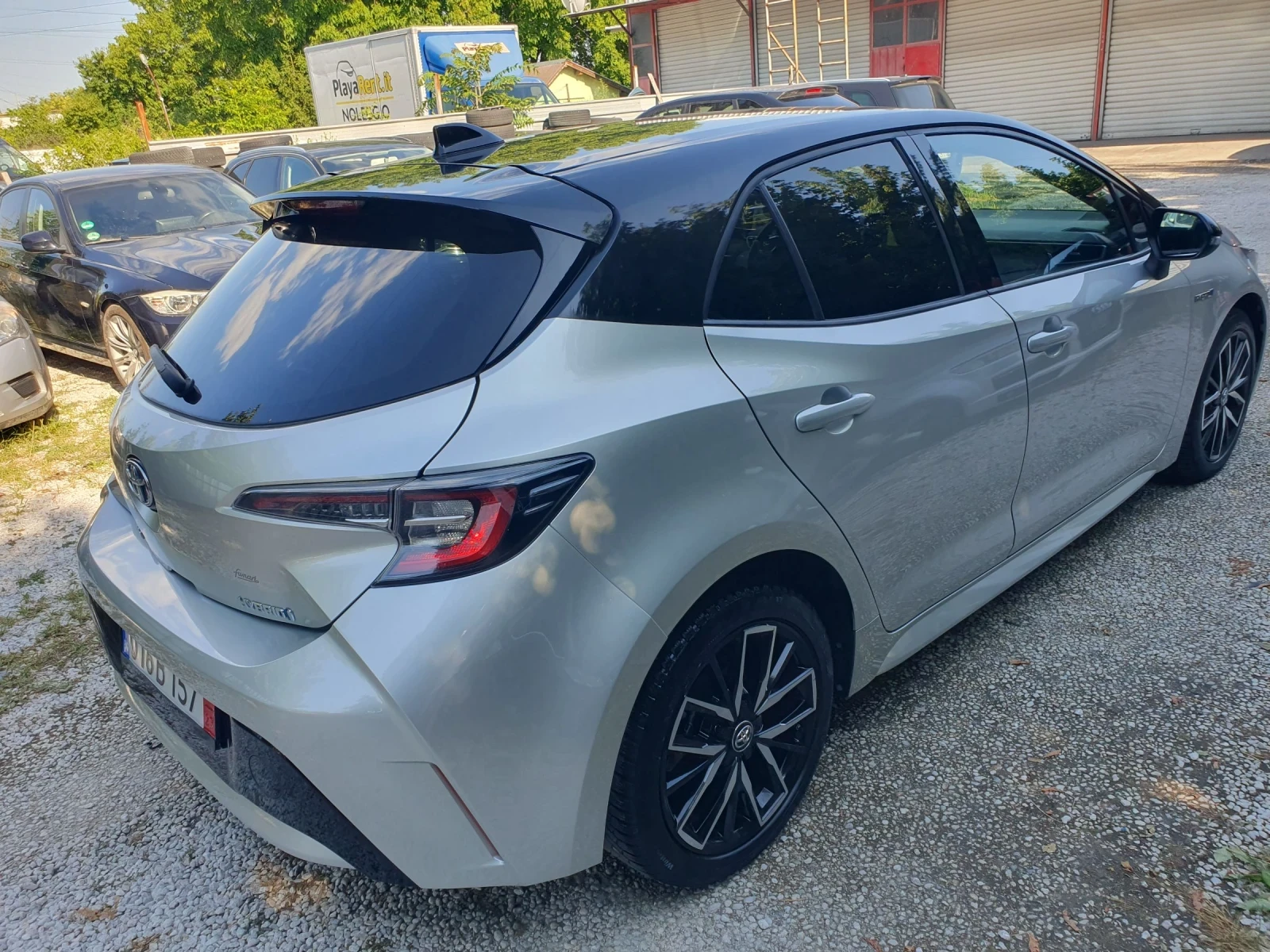 Toyota Corolla 1.8 Hubrud   LED NAVI PODGREV KAMERA | Mobile.bg � ����������� 4