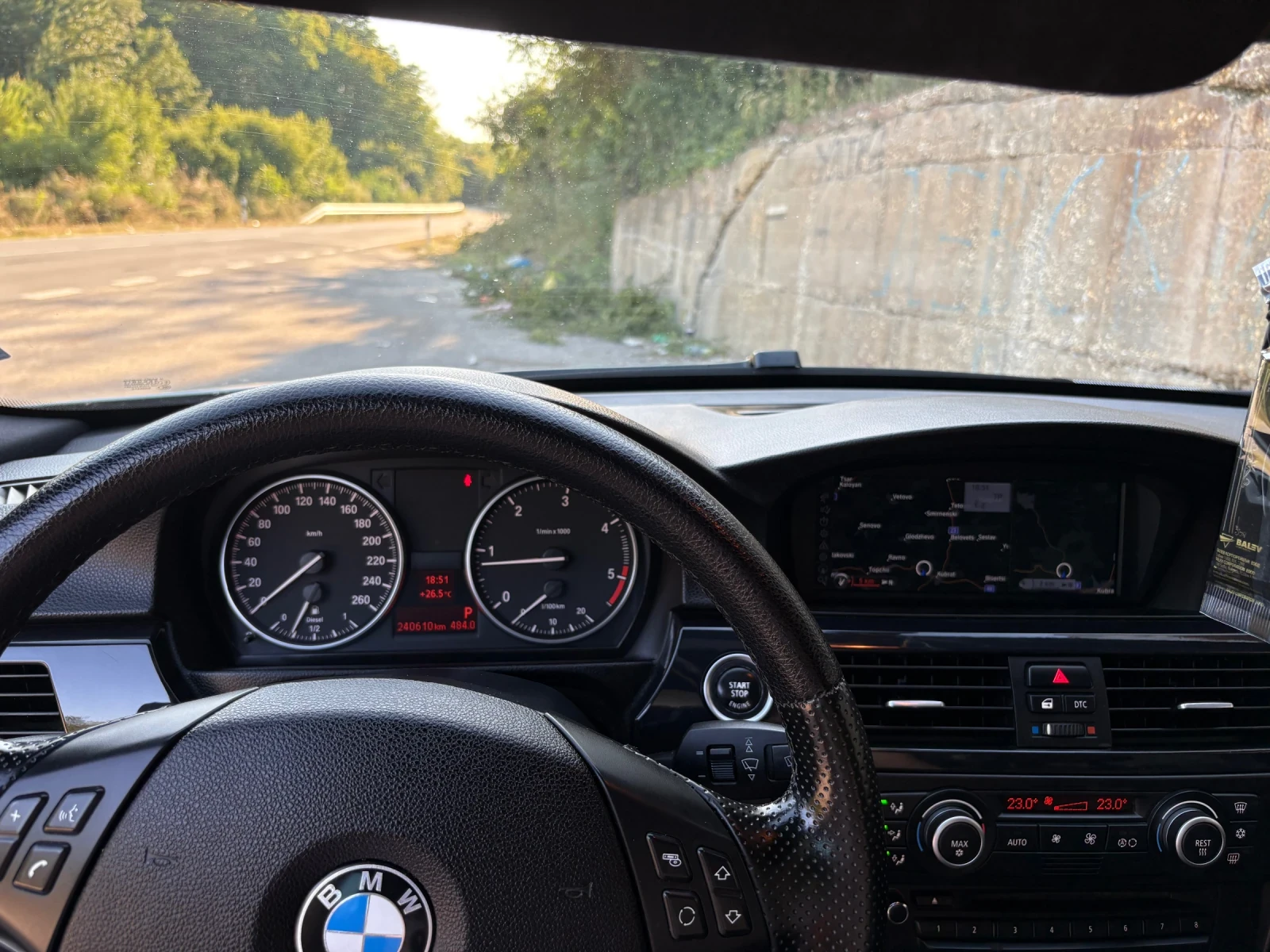 BMW 320 320 FACE LIFT, снимка 10 - Автомобили и джипове - 55494235