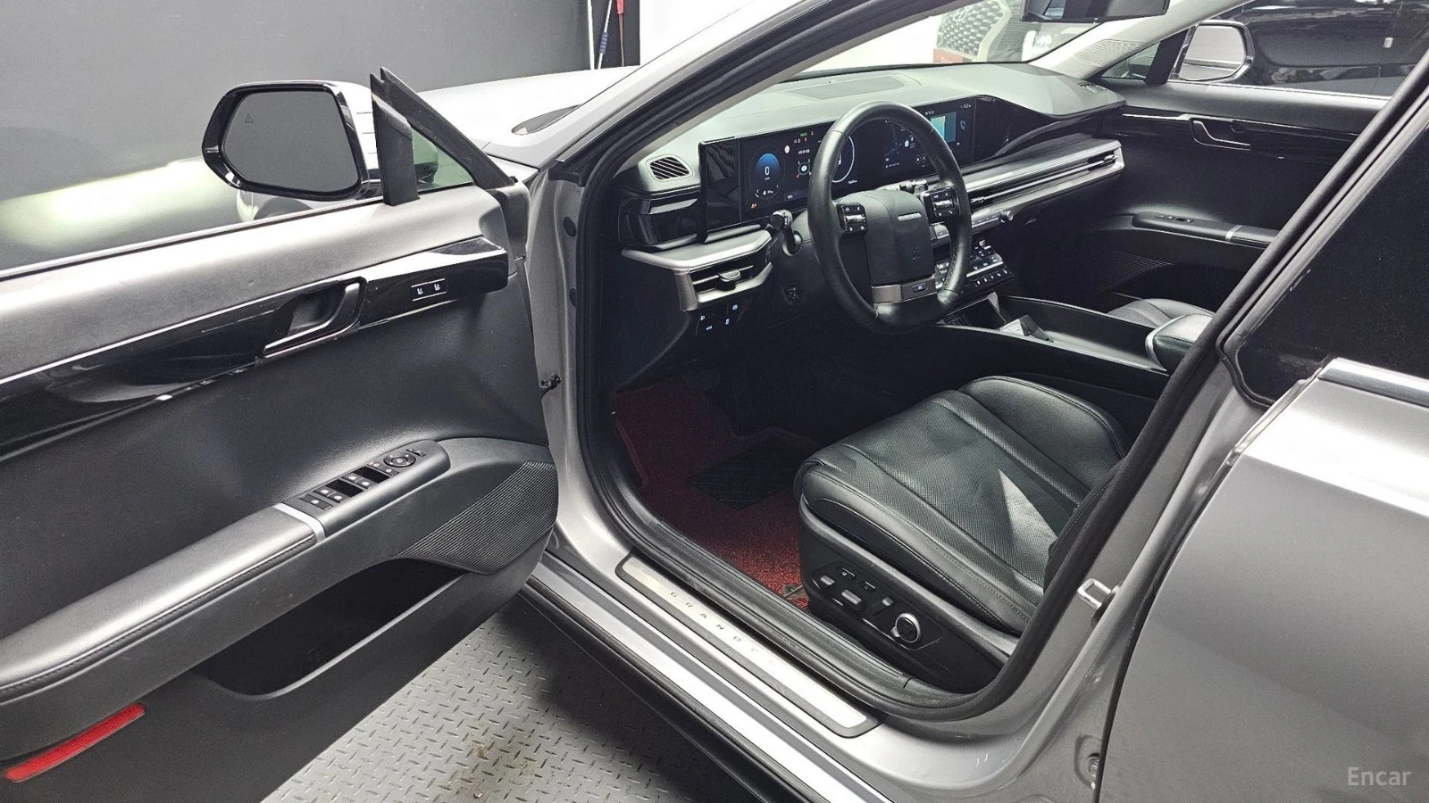 Hyundai Grandeur PREMIUM* 3.5* LPG* DISTRONIC* МАСАЖИ* КАМЕРА* , снимка 8 - Автомобили и джипове - 55624083