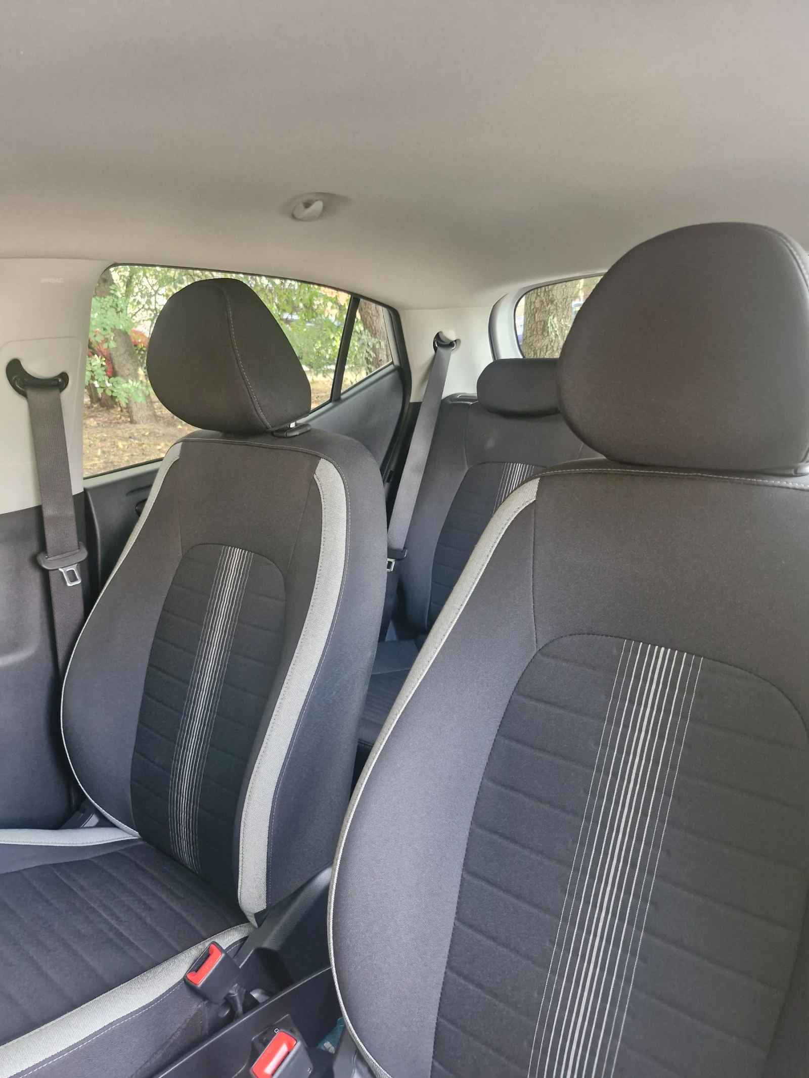 Hyundai I10, снимка 12 - Автомобили и джипове - 55839191
