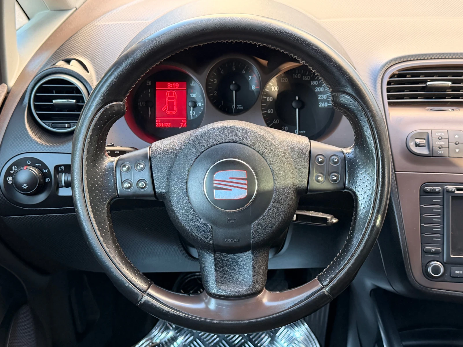 Seat Altea FREETRACK / 2.0i / 4x4, снимка 13 - Автомобили и джипове - 56018536
