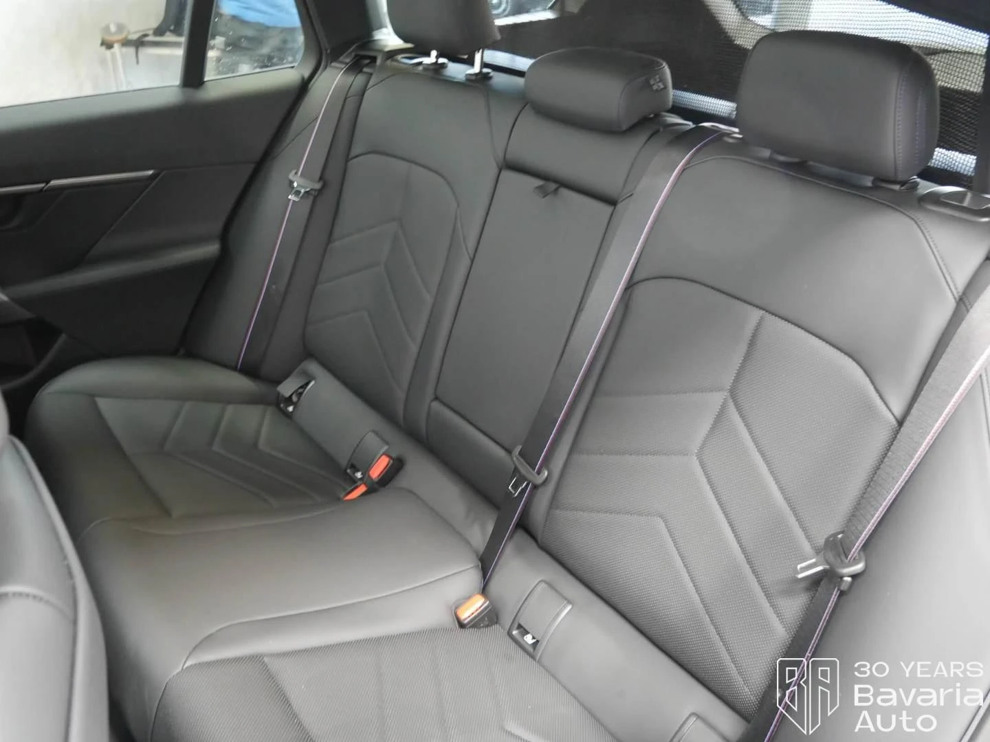 BMW 530 e Touring Steptronic, снимка 8 - Автомобили и джипове - 56302709