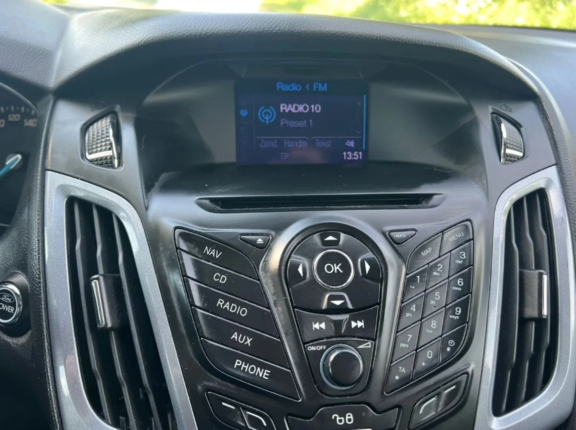 Ford Focus, снимка 8 - Автомобили и джипове - 56449635