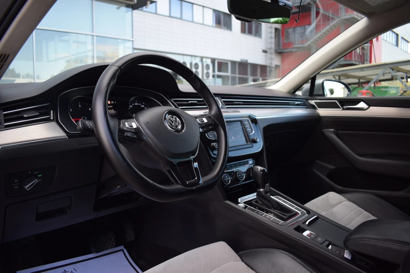 VW Passat 2.0D/DSG6/2018/MATRIX/LED/Full/����/�����/�������� | Mobile.bg � ����������� 11