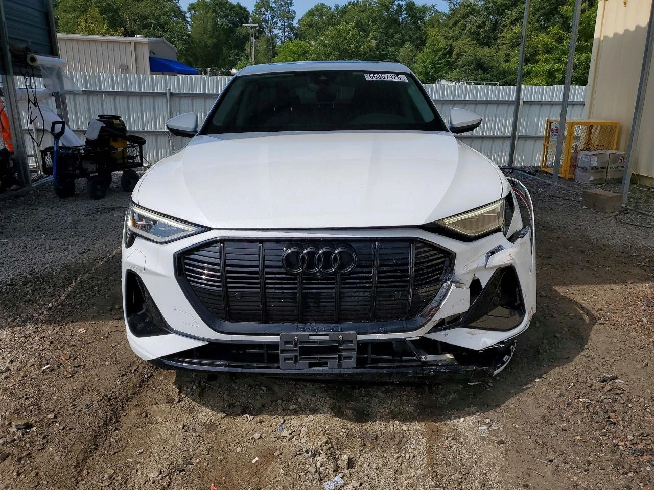 Audi E-Tron * SPORTBACK* PRESTIGE* , снимка 2 - Автомобили и джипове - 56460642