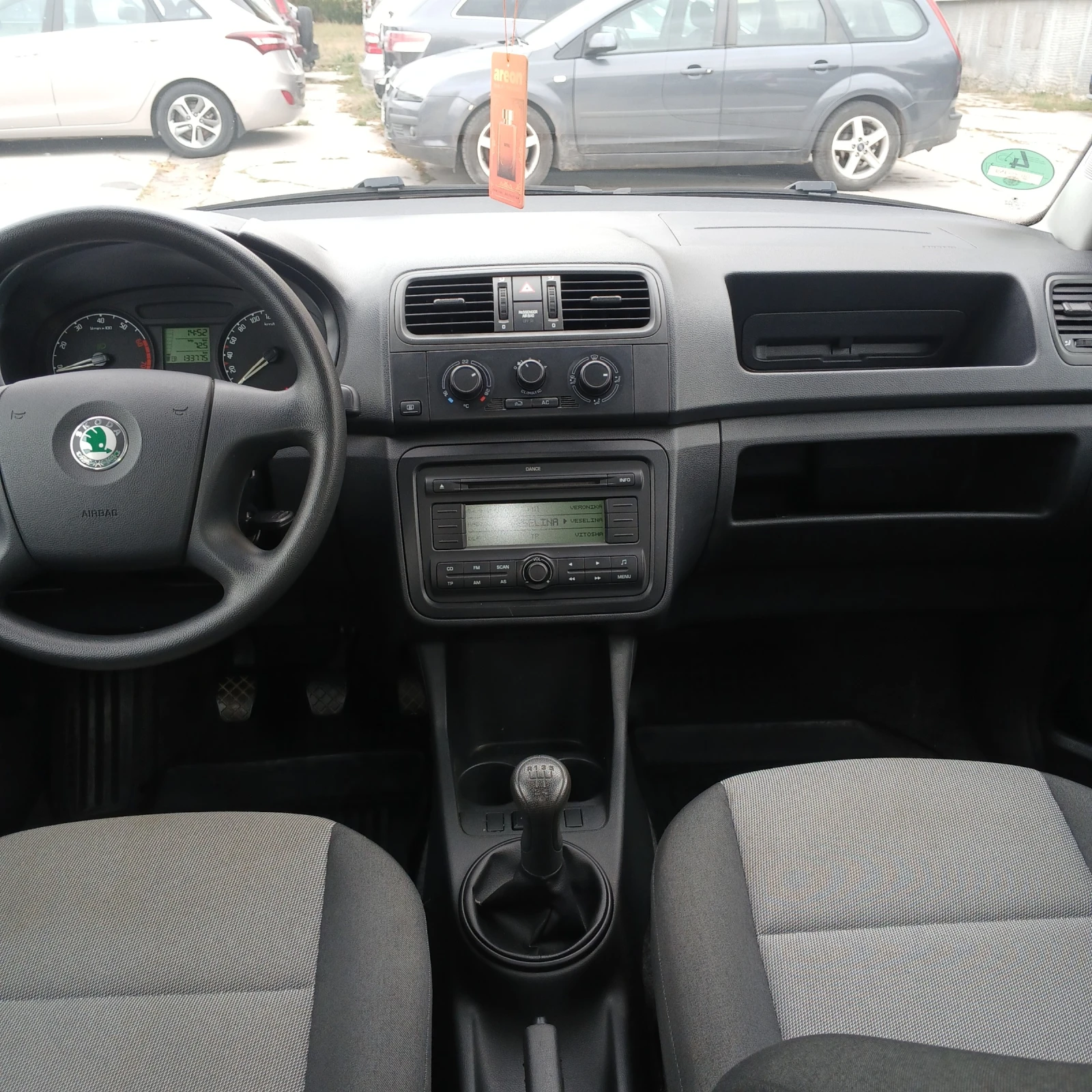 Skoda Fabia, снимка 11 - Автомобили и джипове - 56552439