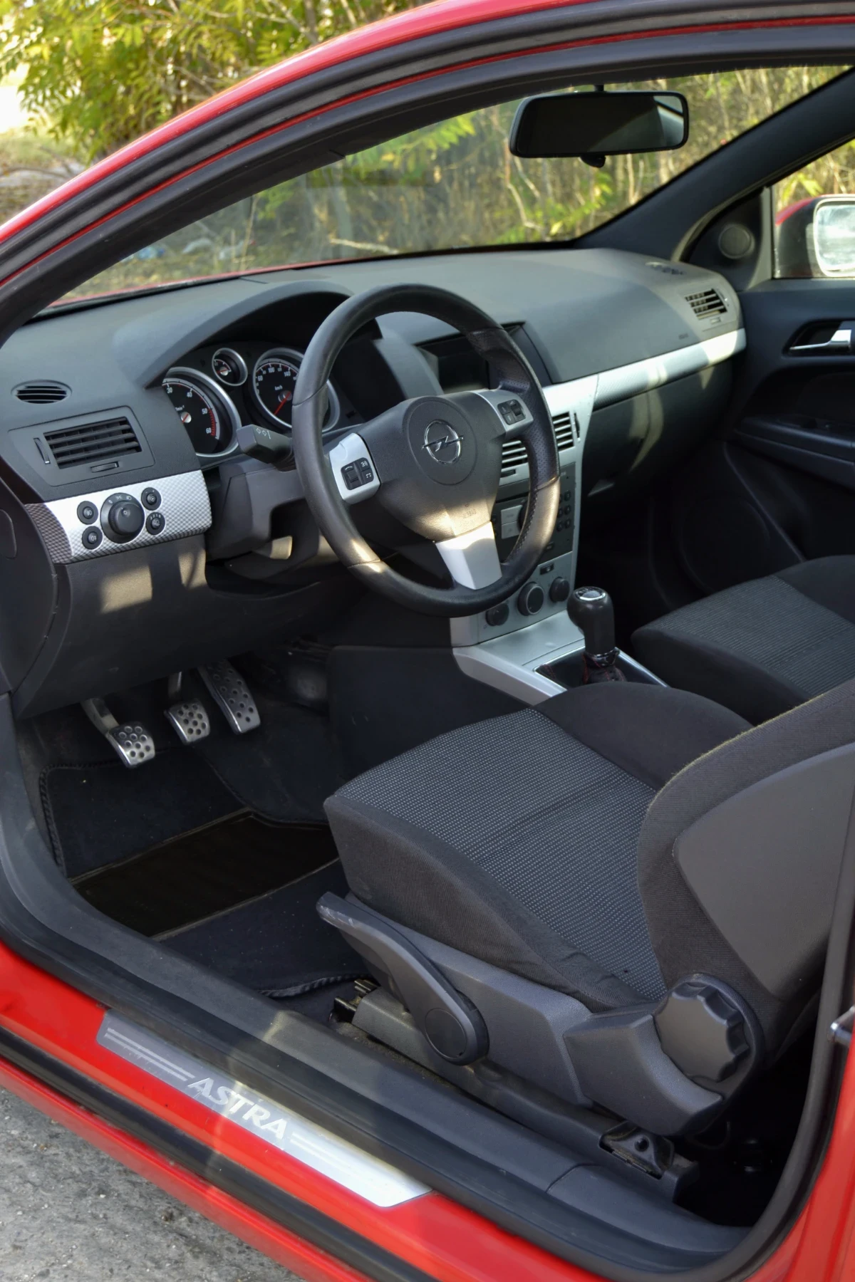 Opel Astra, снимка 3 - Автомобили и джипове - 56646417