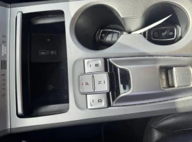 Hyundai Kona 64kWh, Two colors, снимка 11