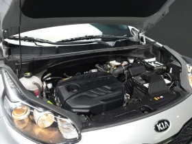 Kia Sportage 1.6 Automatic Най висок клас оборудване, снимка 6