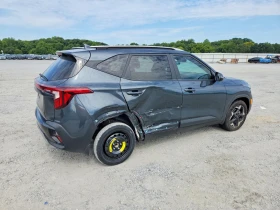 Kia Seltos 2.0l S, снимка 3