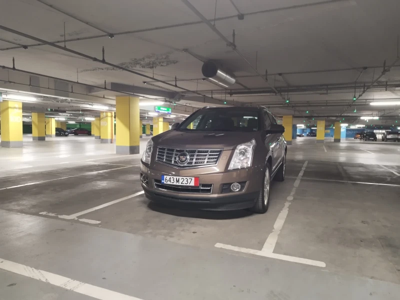 Cadillac Srx 3.6i/AWD/Швейцария , снимка 2 - Автомобили и джипове - 47525352