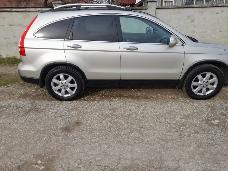 Honda Cr-v, снимка 3 - Автомобили и джипове - 47752948