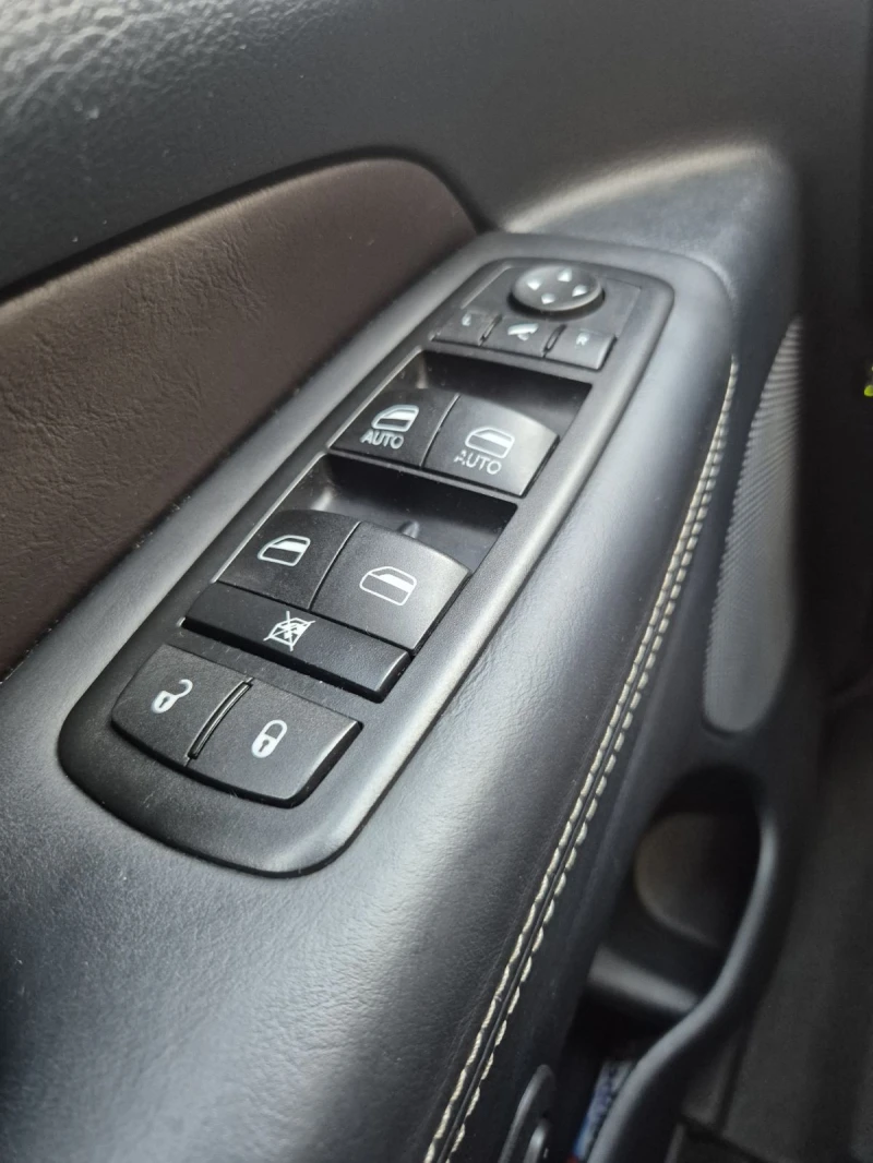 Jeep Grand cherokee 3.6 V6 Pentastar Overland [LPG], снимка 10 - Автомобили и джипове - 52453252