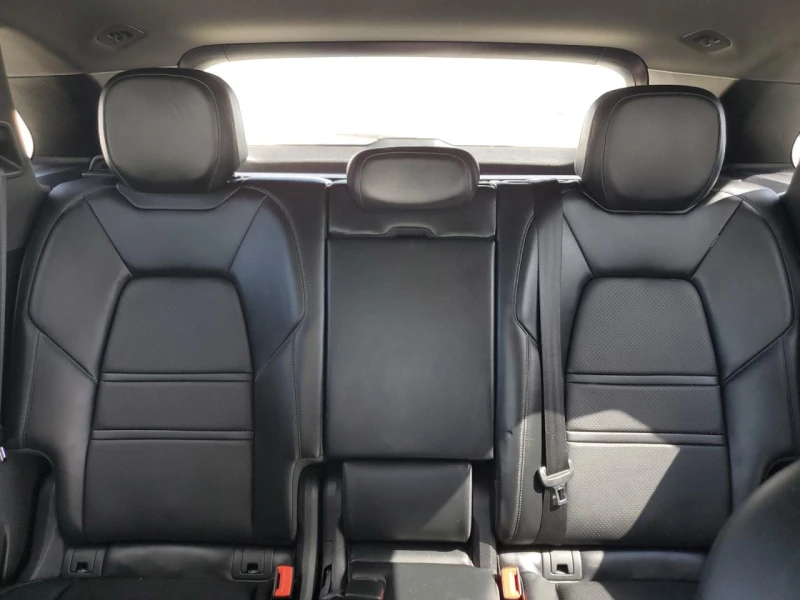 Porsche Cayenne, снимка 10 - Автомобили и джипове - 52365275