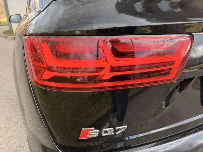 Audi SQ7 MATRIX / ПОДГРЕВ  / ВЕНТИЛАЦИЯ , снимка 17 - Автомобили и джипове - 53458837