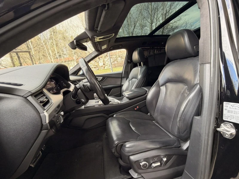 Audi SQ7 MATRIX / ПОДГРЕВ  / ВЕНТИЛАЦИЯ , снимка 10 - Автомобили и джипове - 53458837