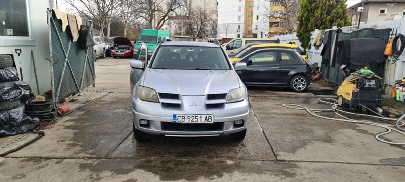 Mitsubishi Outlander 2.4 Газ - изображение 2