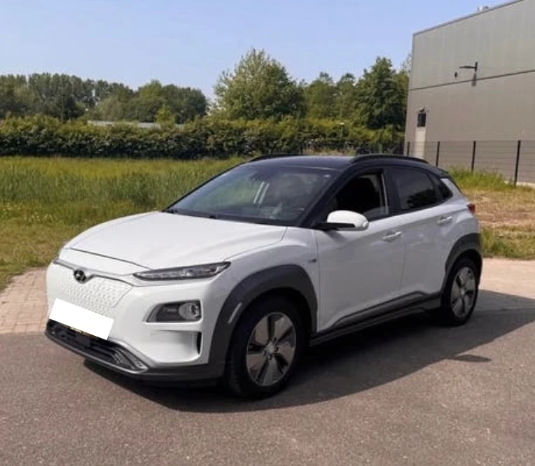 Hyundai Kona 64kWh, Two colors, снимка 1 - Автомобили и джипове - 54683303