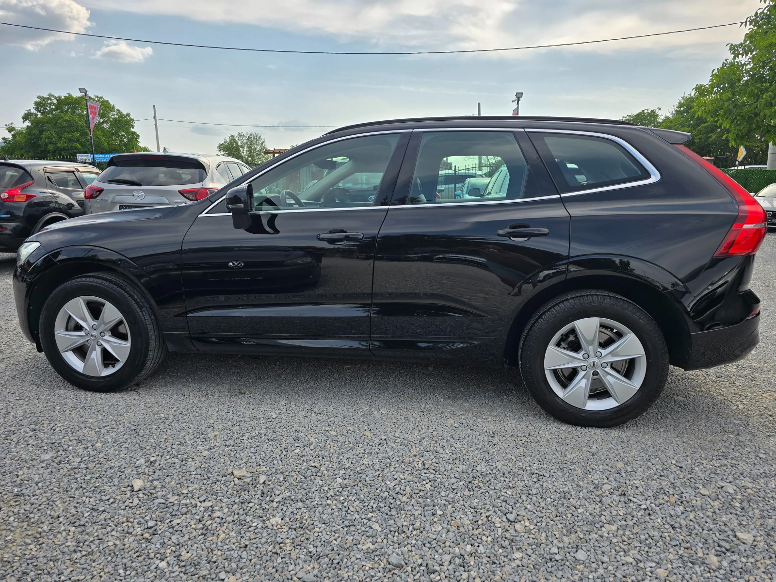 Volvo XC60 2.0D-HYBRID-EVRO 6D-АВТОМАТИК-8 СКОРОСТИ - изображение 3