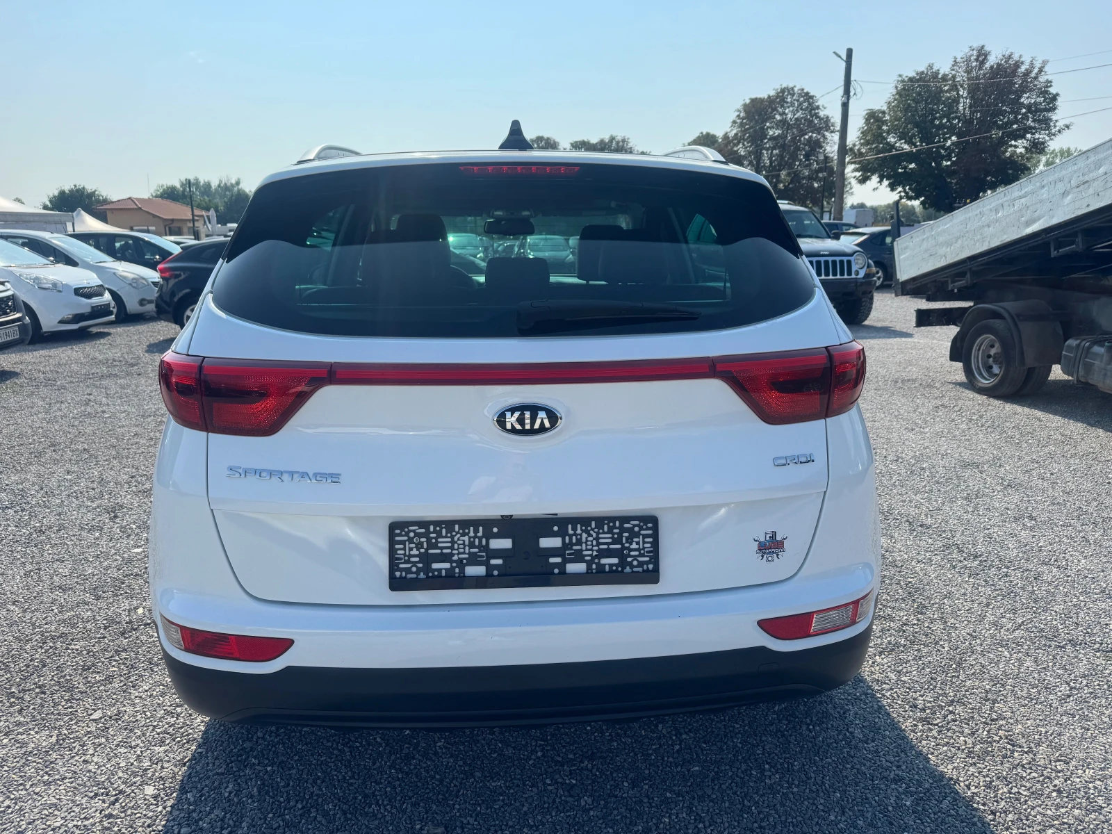 Kia Sportage 1.7 CRDI NAVI KAMERA PANORAMA EURO 6B - изображение 7